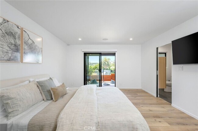 Building Photo - 34031 Mazo Dr