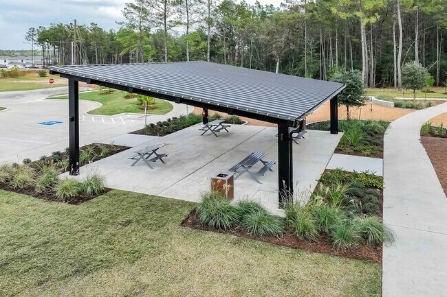 Building Photo - 24731 Linaria Dr