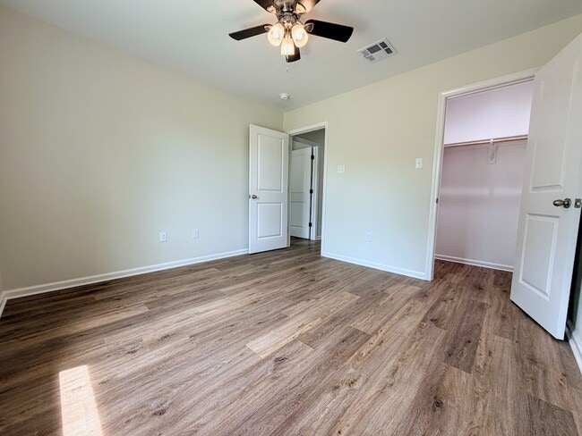Building Photo - Only 2 Units Left! Brand-New 2BR/2BA Duplexes Near McNeese