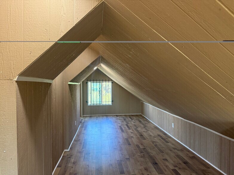Building Photo - 6173 Montezuma Rd