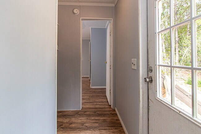 Building Photo - "Charming 2-Bed, 2-Bath Mobile Home Retrea...