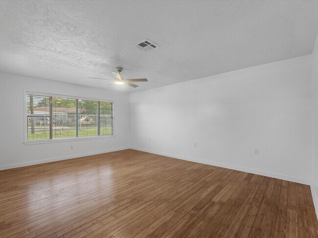 Building Photo - 12922 McNair St