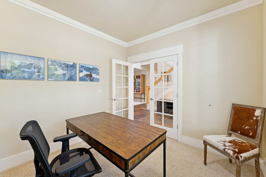 Building Photo - 541 Craftsman Way