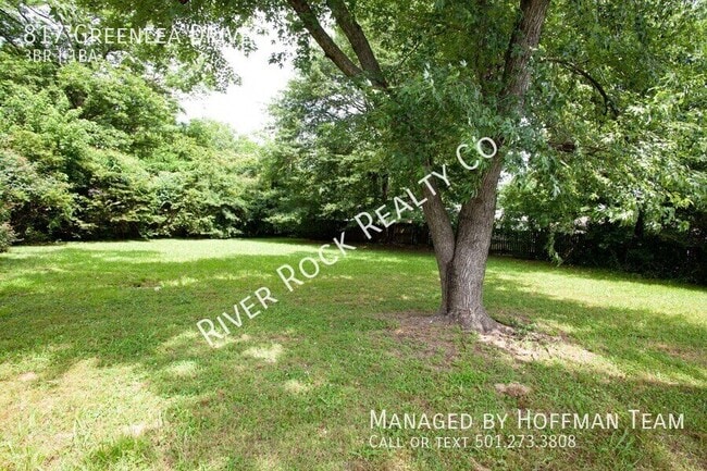 Building Photo - 817 Greenlea Dr