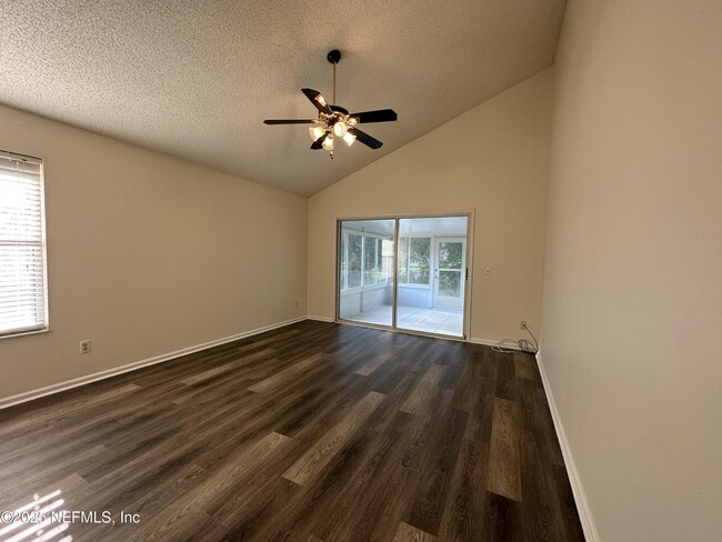 Building Photo - 10398 Triple Crown Ave