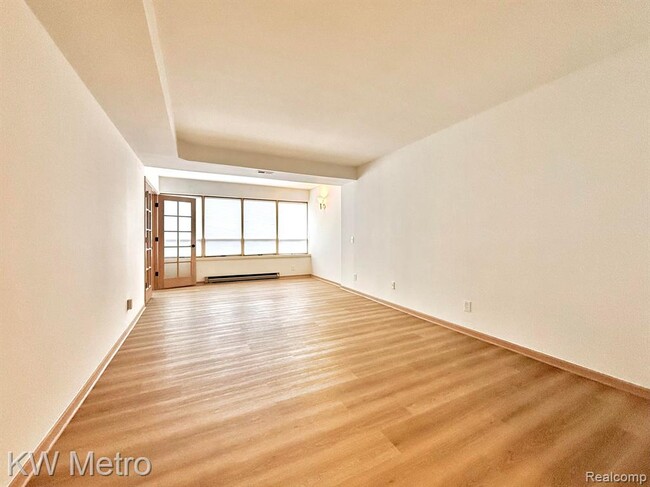 Building Photo - 969 GreenView Ct