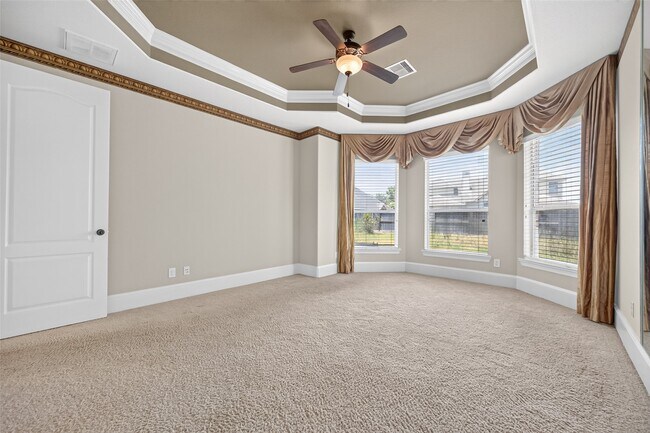 Building Photo - 9735 Lansing Meadows Dr