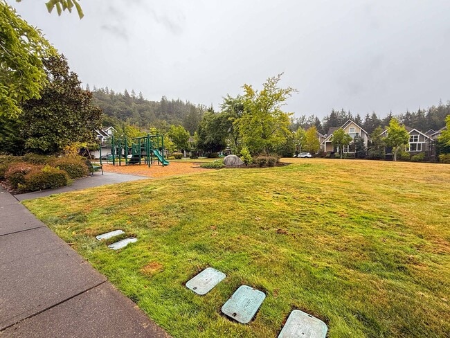 Building Photo - 4Bd/2.75Ba Issaquah House