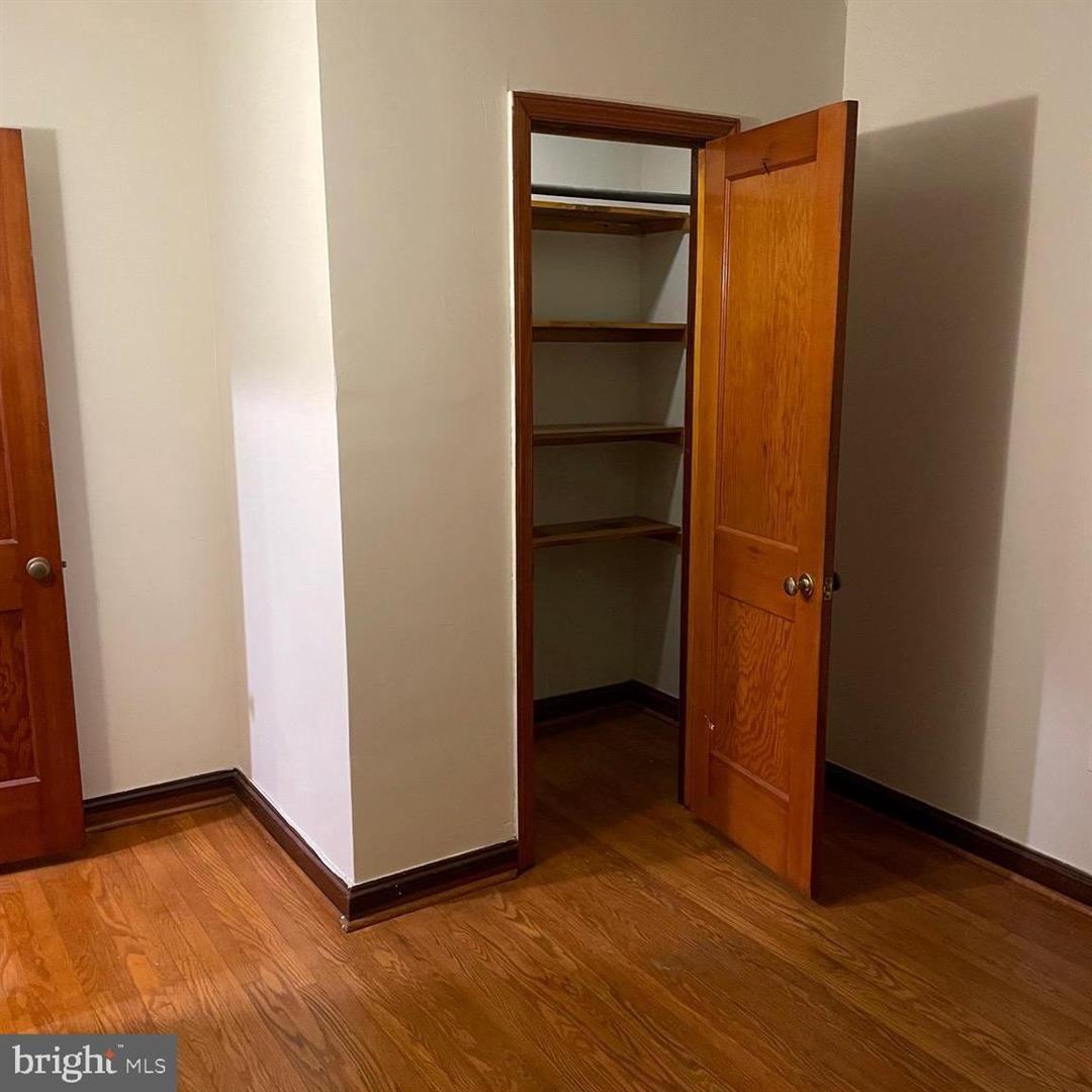 Closet - 420 Washington Ave