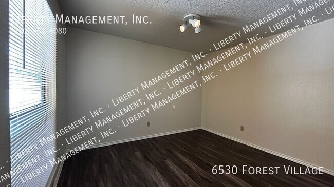 Building Photo - 6530 Forest Village