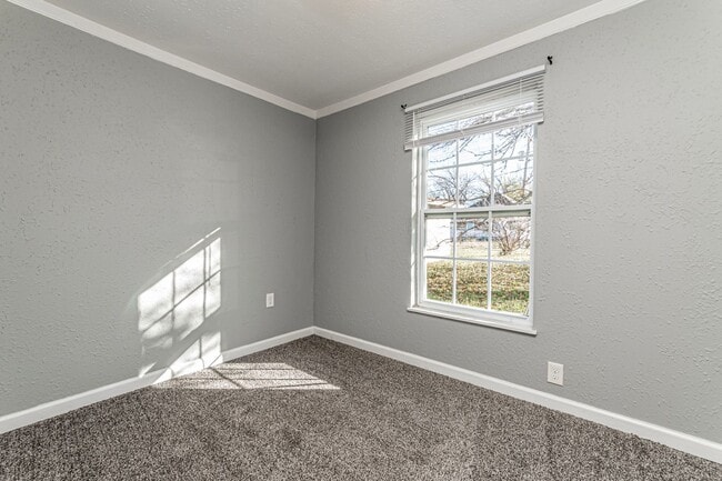 Building Photo - Please View 3D Virtual Walk-Through Before...