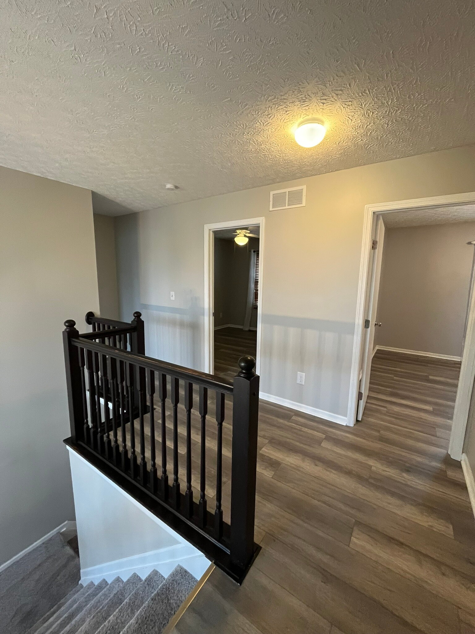 Building Photo - 208 Caswell Dr