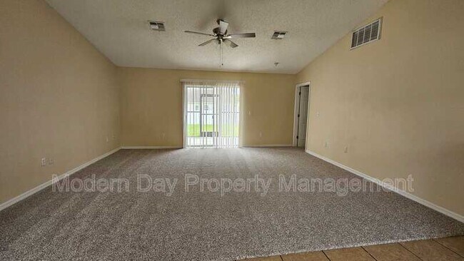 Building Photo - 10368 Lansfield St