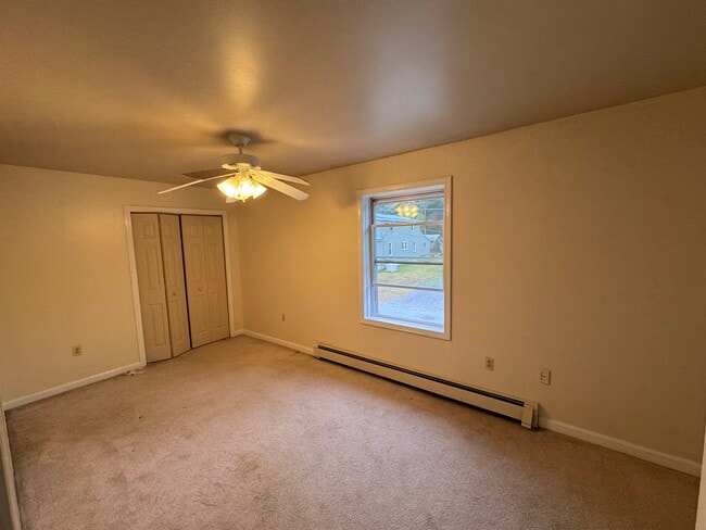 Building Photo - 124 Lincoln St