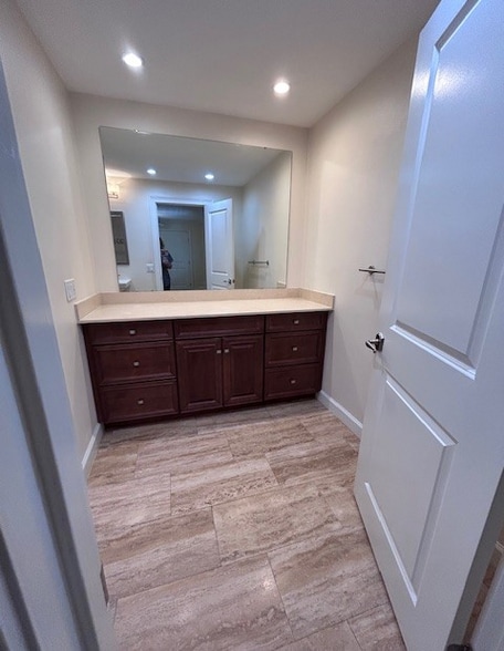 Building Photo - 210 Magnolia Rd