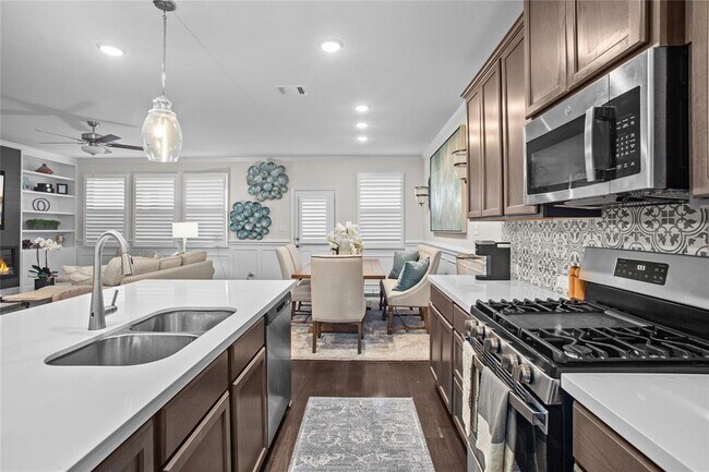 Building Photo - 109 Adeline Rd