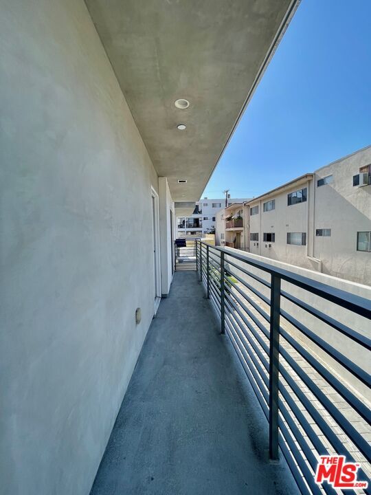 Building Photo - 5405 Hermitage Ave