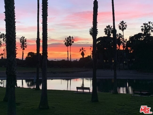 Building Photo - 6623 Esplanade