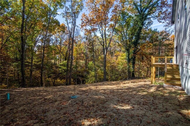 Building Photo - 3 Runnymede Cir