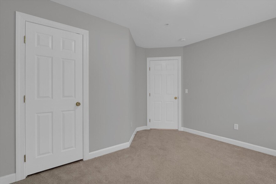 Building Photo - 7974 Vigne Ct