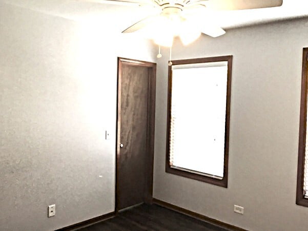 Building Photo - 544 W Barberry Cir