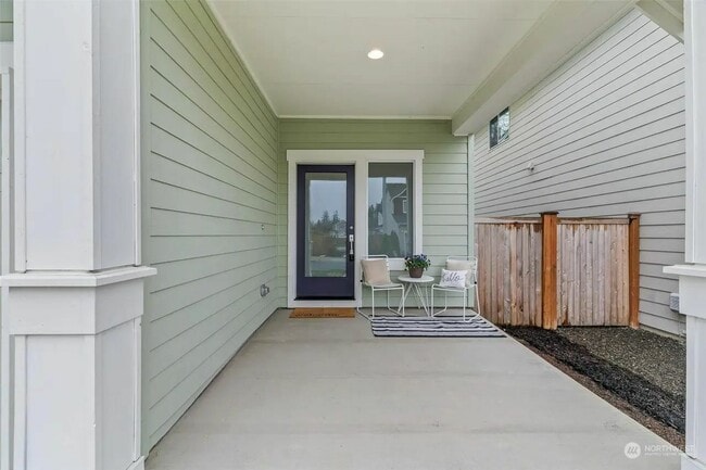 Building Photo - 8412 55th Pl NE