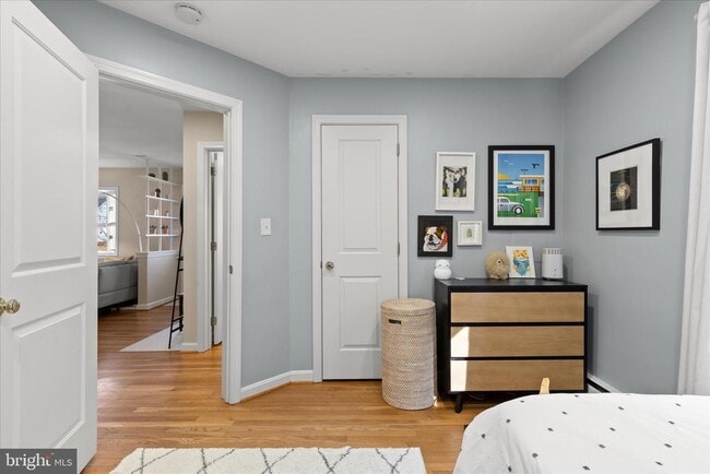 Building Photo - 10808 Hobson St