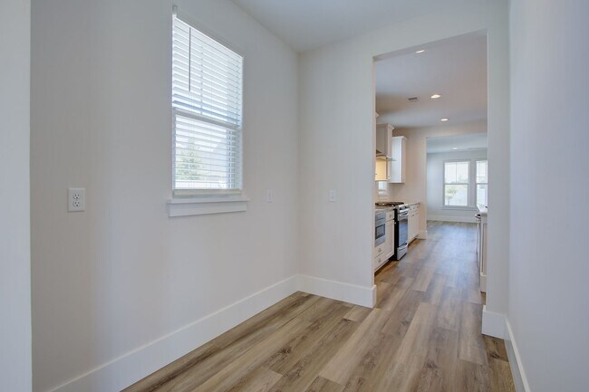Building Photo - Beautiful Upgraded Midtown Nexton Rental Home | 3 Bed + 3.5 Bath