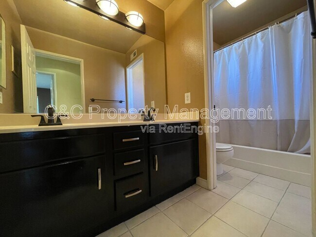 Building Photo - 30364 Falcon Point Ct