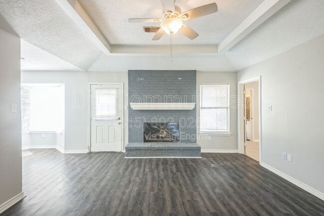 Building Photo - 9830 Cherokee St