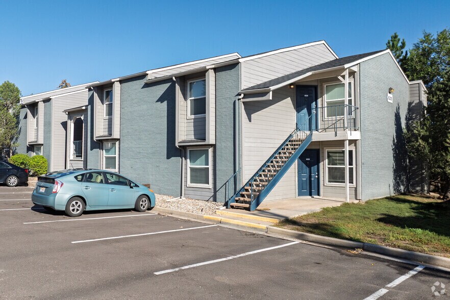 Building Photo - Viridian Edge at the Park