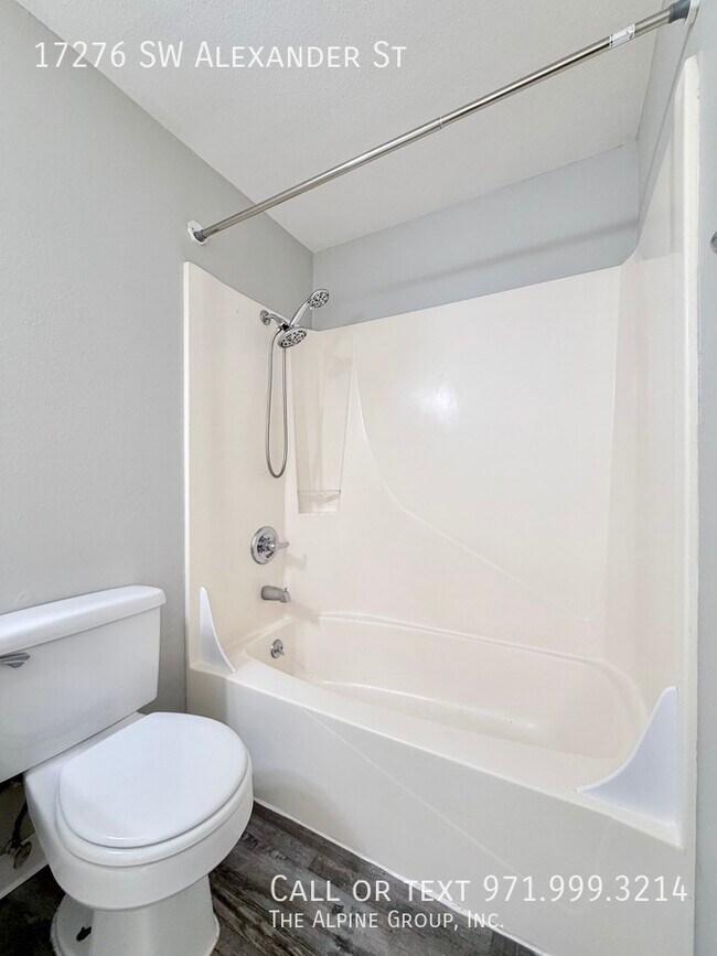 Building Photo - 17276 SW Alexander St