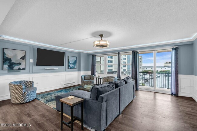 Building Photo - 480 Ocean Blvd