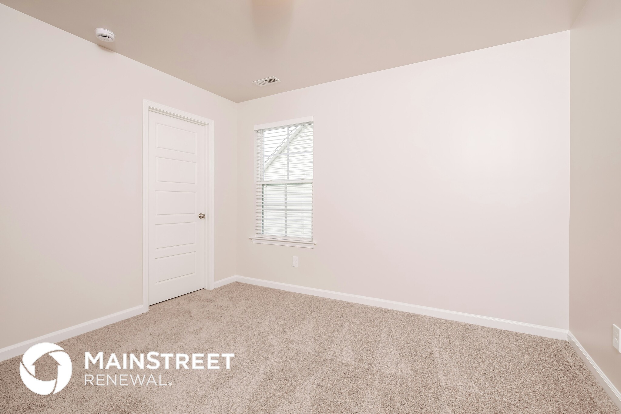 Building Photo - 250 Hawksbill Dr