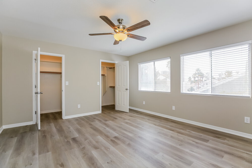 Building Photo - 9123 Sangria Ln