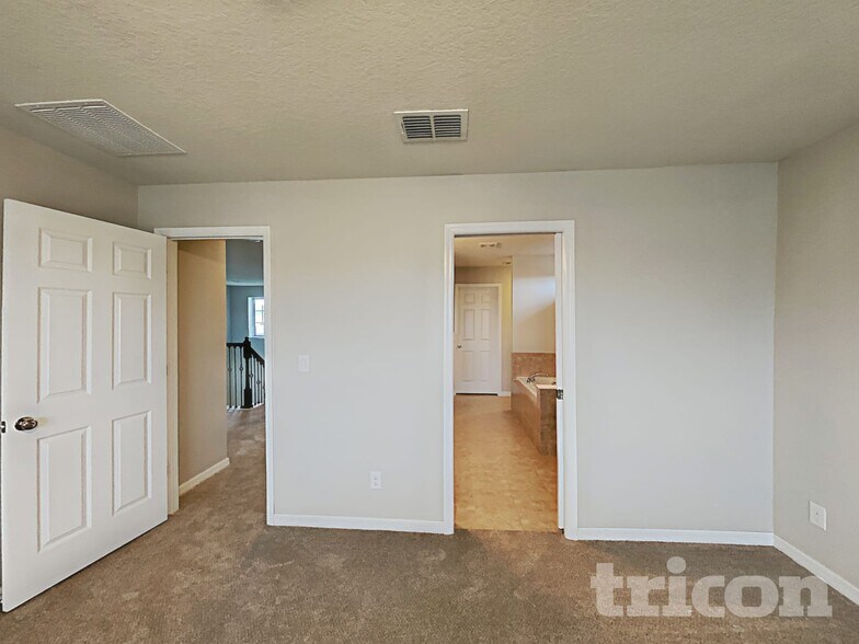 Building Photo - 1517 Gadsden Point Pl