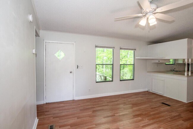 Building Photo - 7967 Caswell Rd