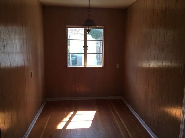 Building Photo - VOGT-120 West Pacheco