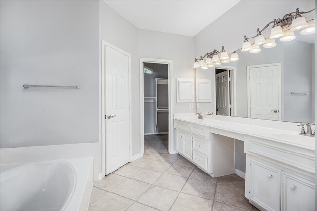 Building Photo - 122 Crystal Reef Dr