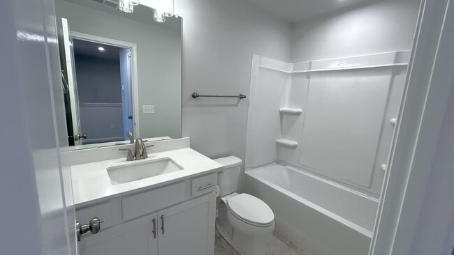 Building Photo - 236 Santorini Wy