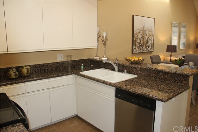 Building Photo - 81 Pearl-