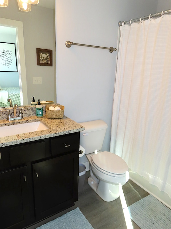 Building Photo - 204 Harper Lndg