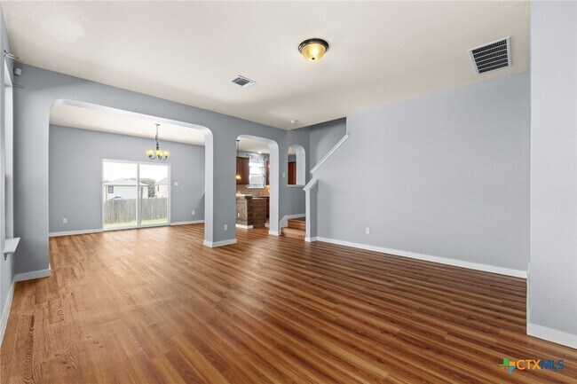 Primary Photo - 1053 Sagebrush Dr