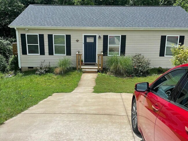 Primary Photo - 45 Restful Ln