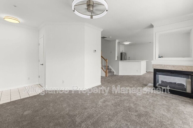 Building Photo - 45490 Whistling Terrace