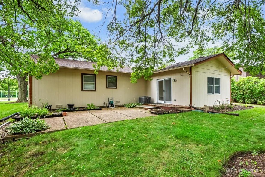 Building Photo - 1040 Brantwood Ave