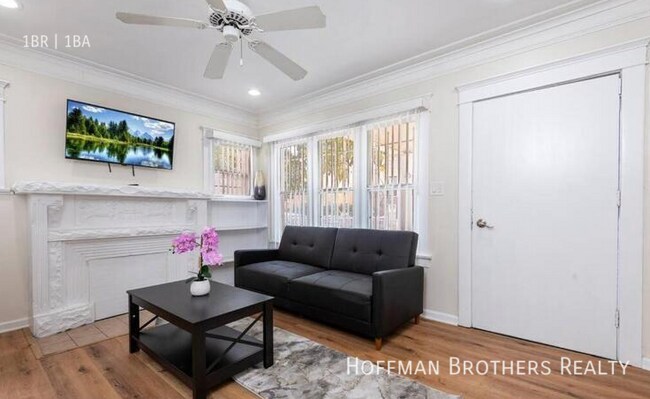 Building Photo - 1161 W 38th St