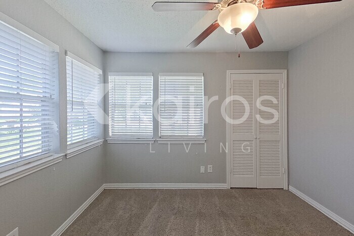 Building Photo - 24138 Landing Way Dr