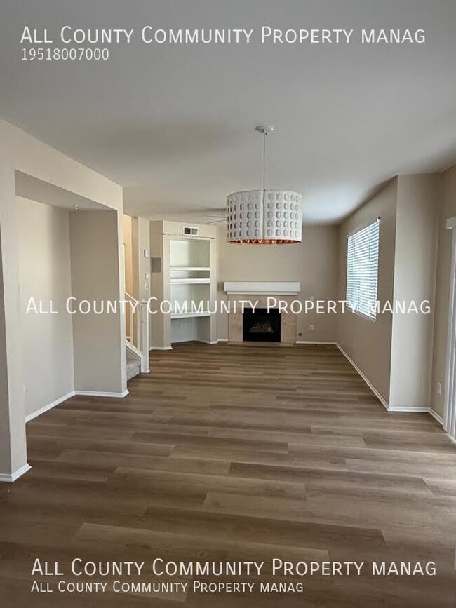 Building Photo - 42176 Chestnut Dr