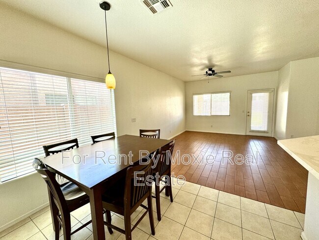 Building Photo - 44038 Granite Dr